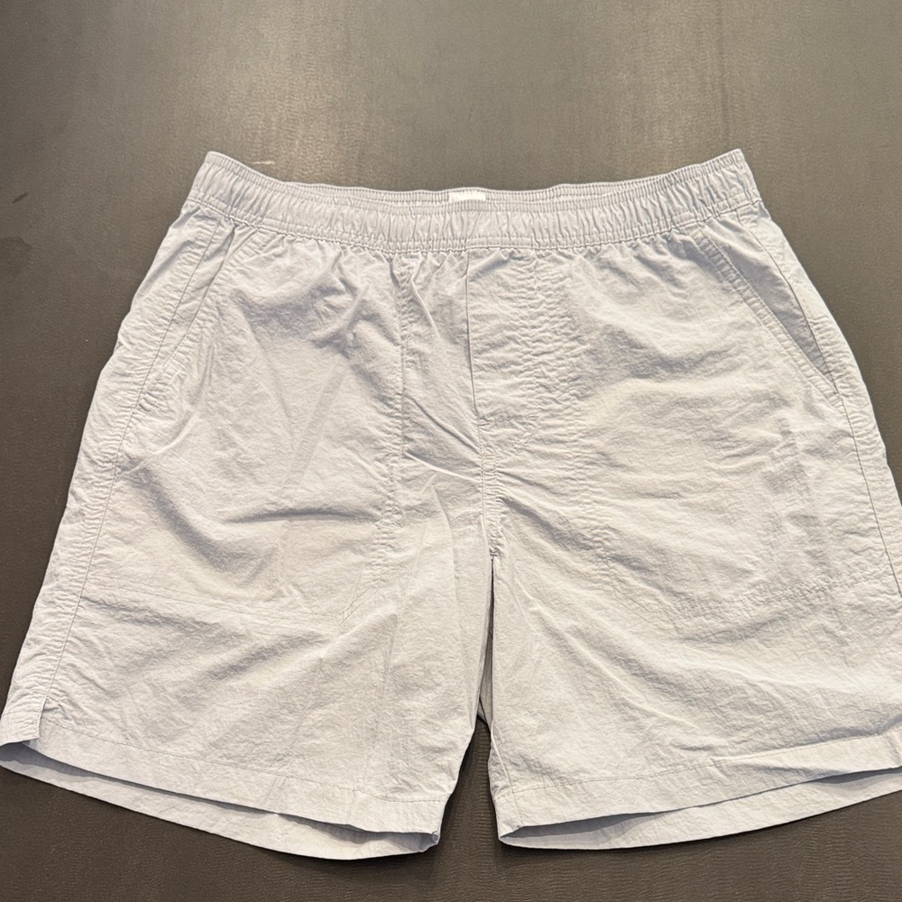 GAP Men's Athletic White Shorts